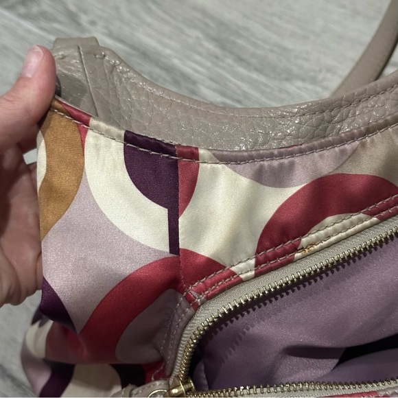 Coach Madison Graphic Op Art Maggie Bag - Picture 9 of 16